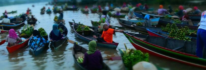 A floating market in Borneo
